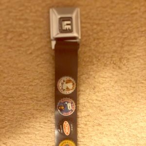 Bottle Cap Seatbelt belt